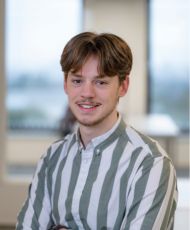 Sam Hilton-Jones, MINDS CDT, researching how transformer models reason over long sequences